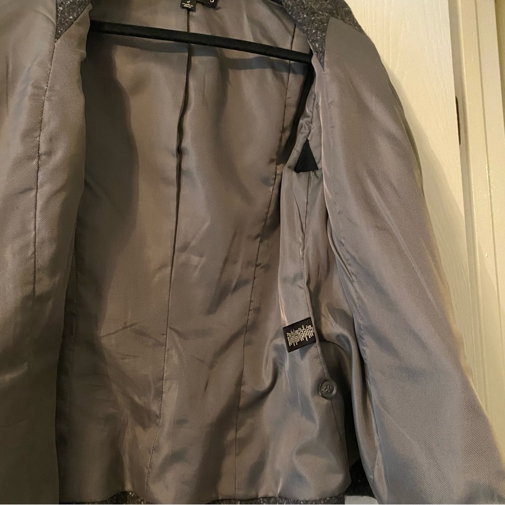 Elizabeth & James Jacket - Picture 6 of 11